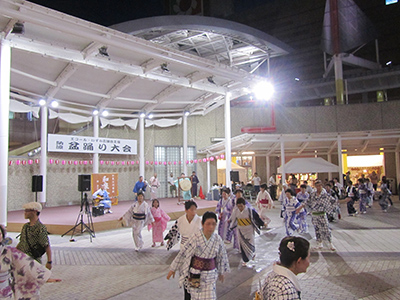 いずみ　納涼盆踊り大会（エコール・いずみ）